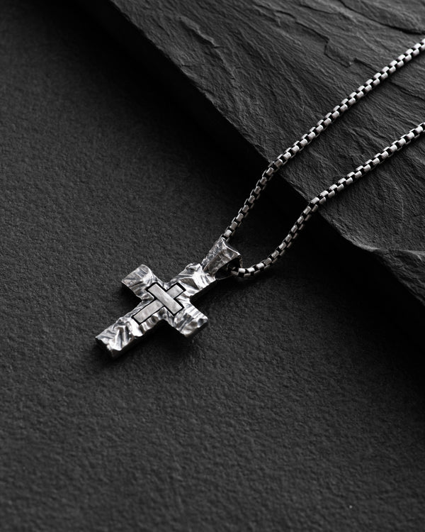 Silver cross INVICTUS