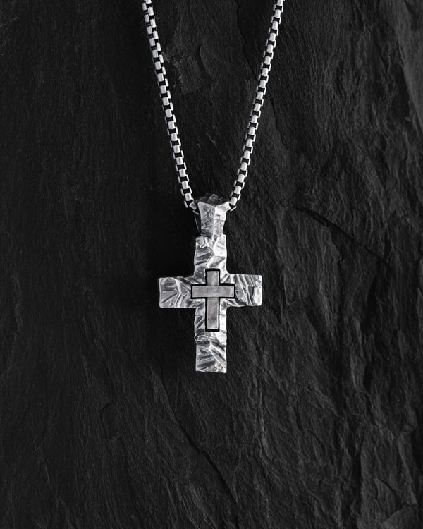Silver cross INVICTUS