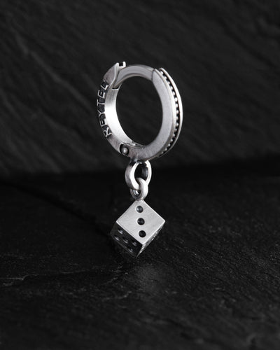 Silver single earring FORTUNA