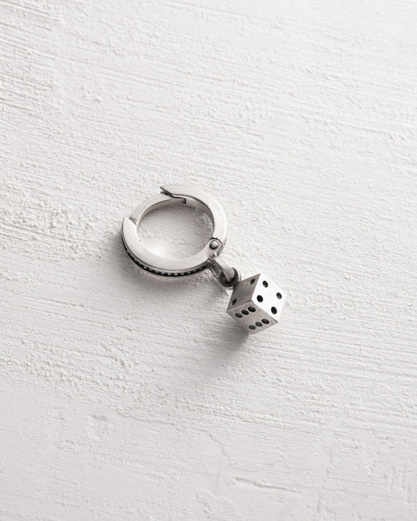 Silver single earring FORTUNA