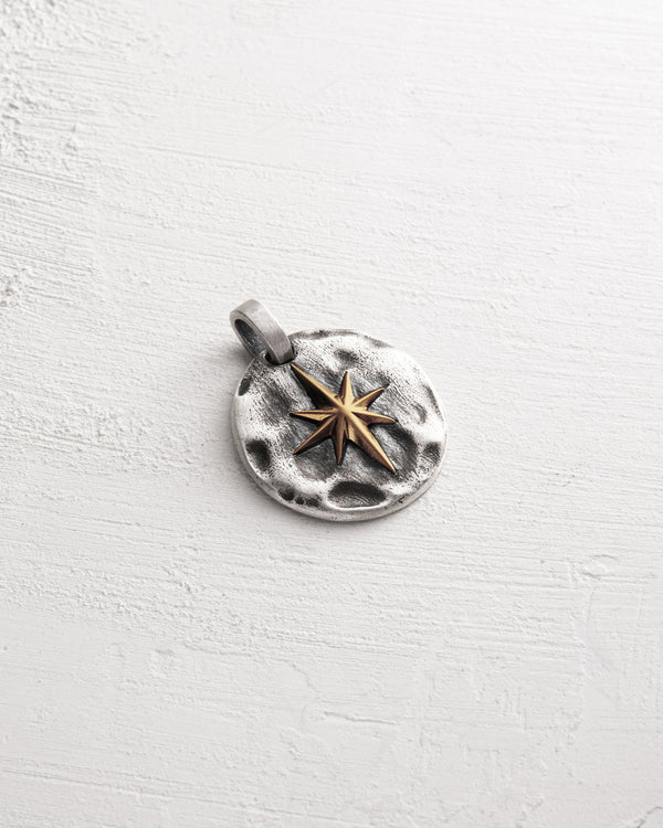 Silver pendant WINDROSE (inset of yellow gold 14k)