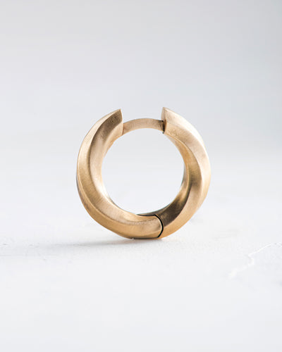 Earring - ring VIR (14k yellow gold)