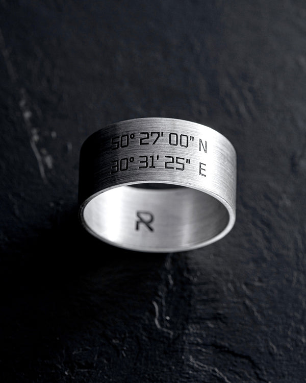 Anello in argento COORDINATE (incisione personalizzata)
