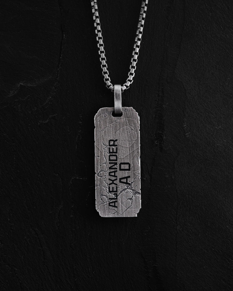 EVERMORE ANGEL large vertical engraving example: name and initials