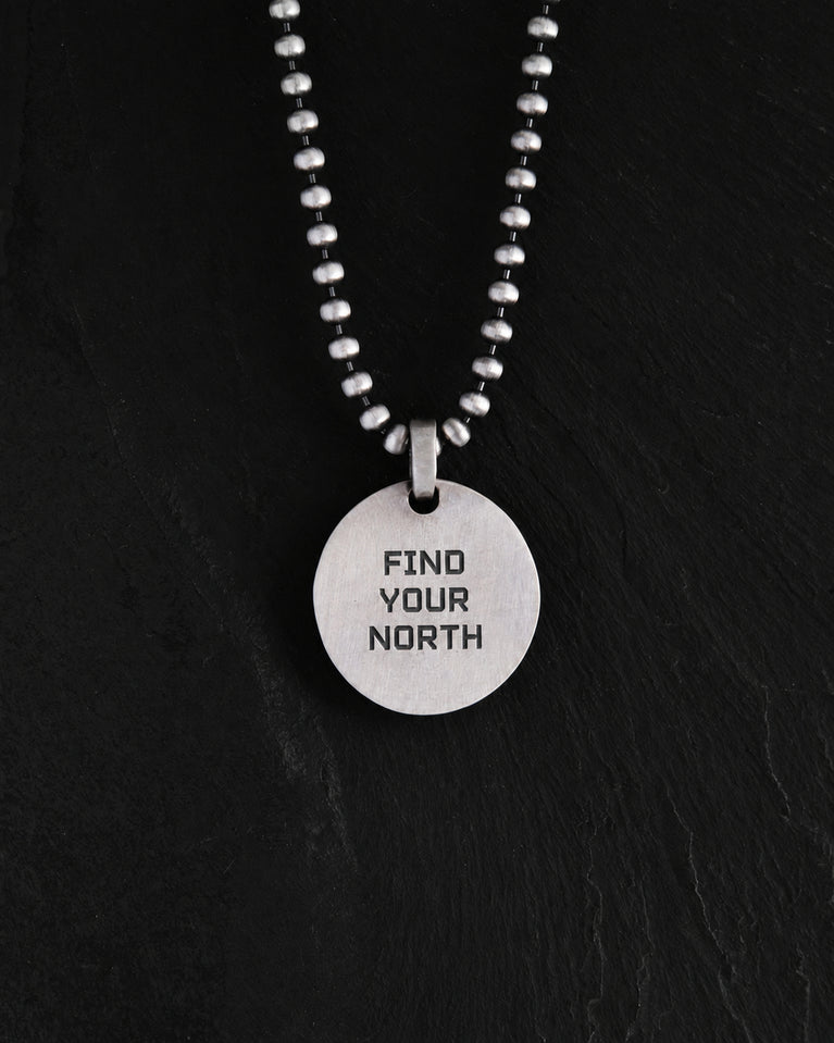 WINDROSE gold pendant engraving example: FIND YOUR NORTH